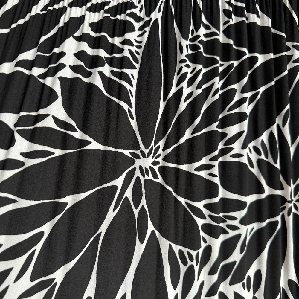 Chico's Black Label Floral Crinkle High-Neck Dress - Picture 3 of 9